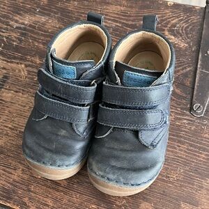 Froddo leather shoes eu 23, us 7